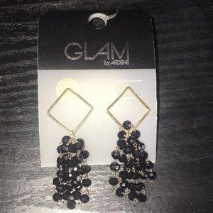 Black dangling earring